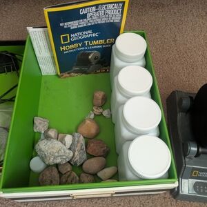 National Geographic Green Storage Tray Organizer with Bottle Slots